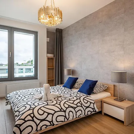 105 Plac Unii - Dla 6 Os Z Miejscem W Hali Garazowej Gdynia