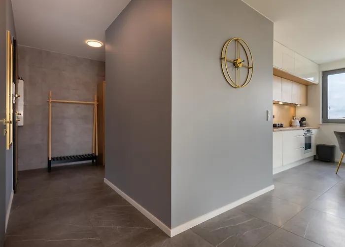 105 Plac Unii - Dla 6 Os Z Miejscem W Hali Garazowej