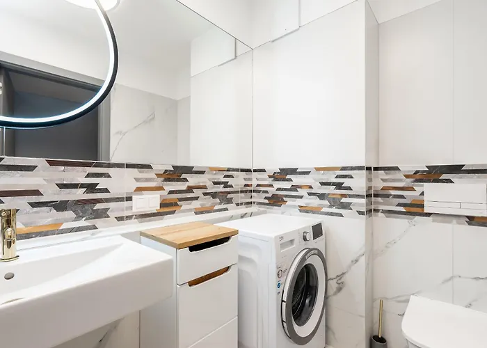 105 Plac Unii - Dla 6 Os Z Miejscem W Hali Garazowej *