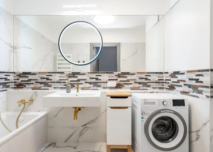 105 Plac Unii - Dla 6 Os Z Miejscem W Hali Garazowej * グディニャ